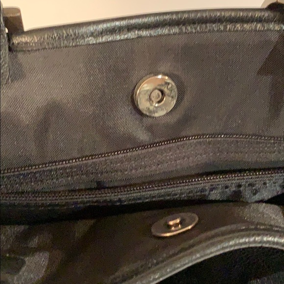 Longchamp Leather Tote Bag - Picture 6 of 9